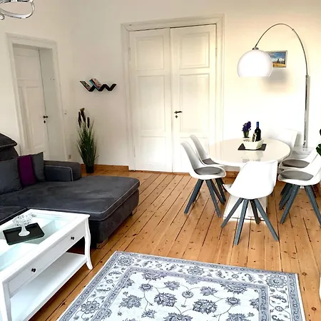 Apartment Deutsche